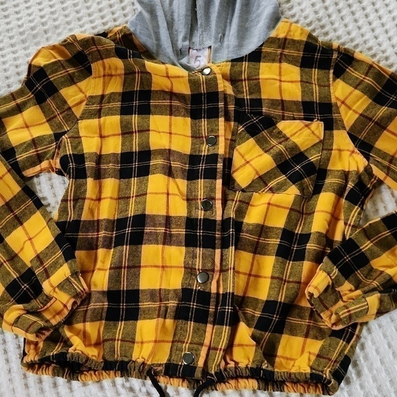 Yellow Black Jacket with hoodie Shacket Flannel - Picture 6 of 8